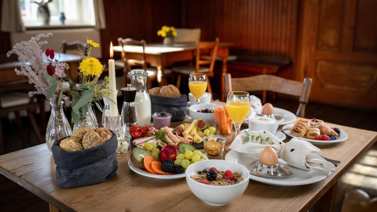 Allgaeuer Genusshotel Und Historischer Dorfgasthof Hirsch ลอยท์เคียร์ช อิม อัลล์กอย ภายนอก รูปภาพ